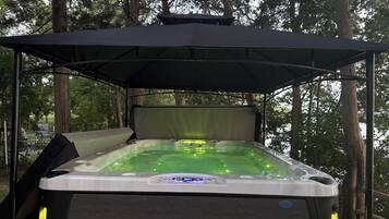 Udendørs spabad