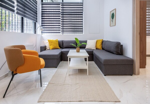Apartment | 2 bedrooms - LIV - Modern Spacious Apartment in Gazi (Athens)