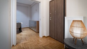 Luokittelematon kuva, 5 kautta 32, painike