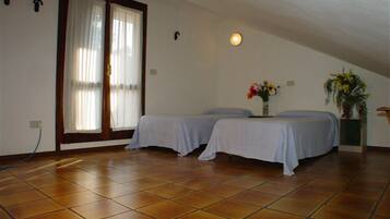 Villa, 3 Bedrooms, Balcony, Garden View | 4 bedrooms