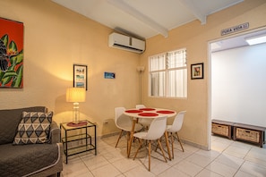 Apartment, Multiple Beds, Patio, Garden View (Villas Paraiso B52) | Dining