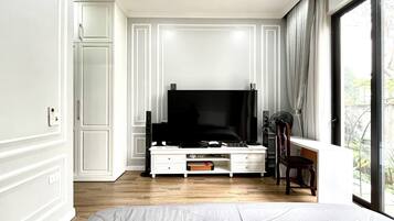 Superior Double Room, Patio, Garden View