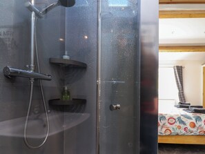 Shower, hair dryer - Shay Bank Cottage (Keighley)