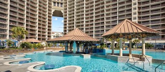 The Madeira: Beach + Barefoot Landing + Pools!