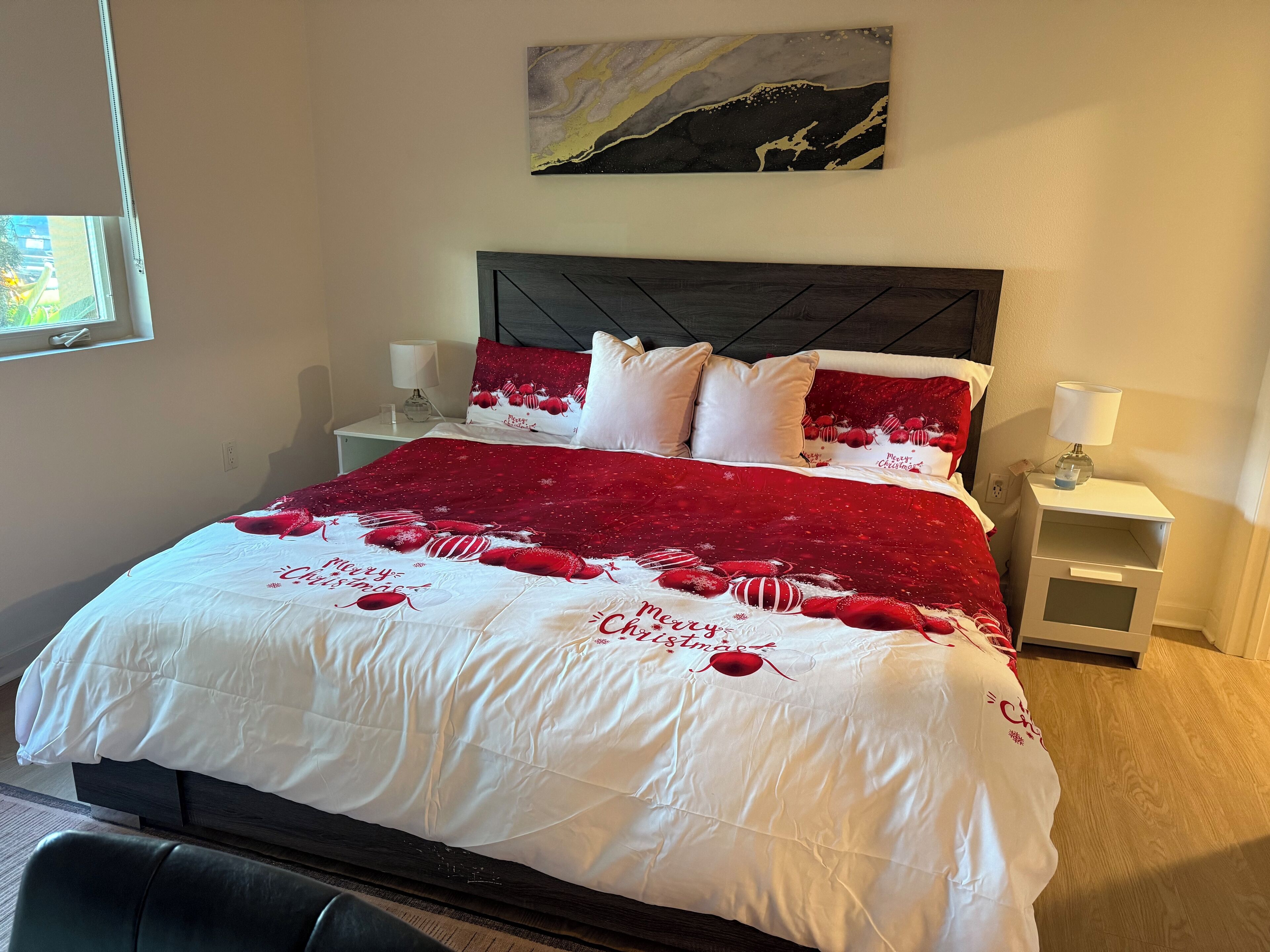 2 sovrum, skrivbord, strykjärn/strykbräda och gratis wi-fi