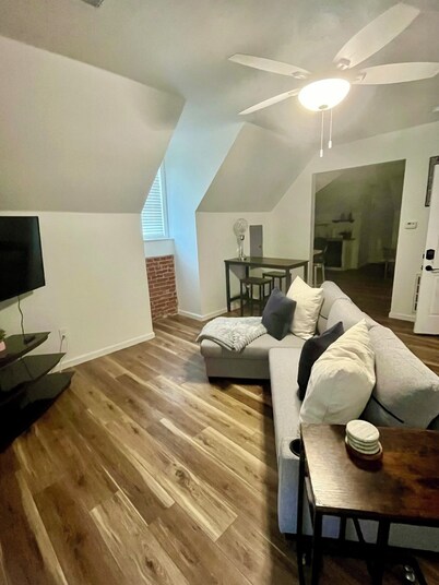 Cozy Clark Suite in Frenchtown Saint Charles