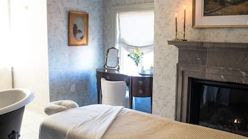 Deep-tissue massages, Swedish massages, prenatal massages
