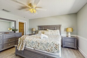 5 chambres, fer et planche à repasser, accès Internet, draps fournis