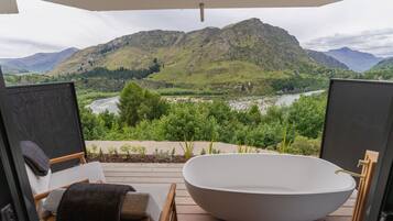Shotover Suite | Terrace/patio