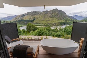 Shotover Suite | Terrace/patio