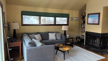 TV connectée, cheminée