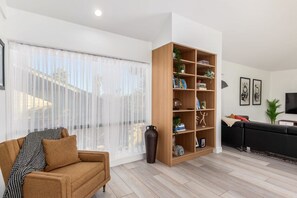 Apartamento | 2 quartos, escrivaninha, acesso à internet de alta velocidade
