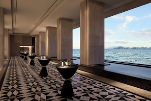 Meeting facility - InterContinental Halong Bay Resort by IHG (Ha Long)