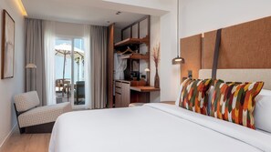 Escritorio, wifi gratis y ropa de cama 