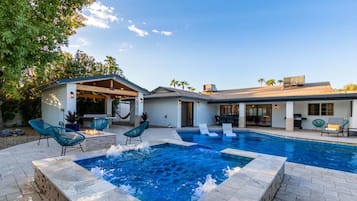 House | 4 bedrooms, Internet