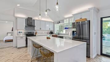 Casa | 4 habitaciones y internet