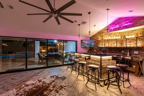 House | 4 bedrooms, Internet