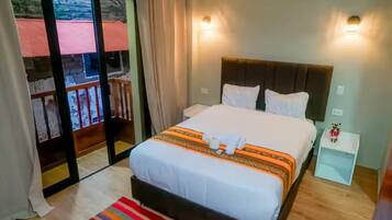 4 chambres, fer et planche Ă repasser, Wi-Fi, draps fournis