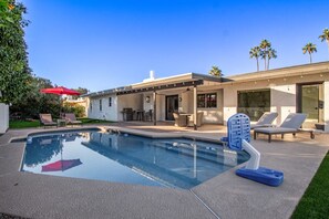 House | 4 bedrooms, Internet - Citrus Grove Heated Pool Putt Grn Gameroom (Scottsdale)