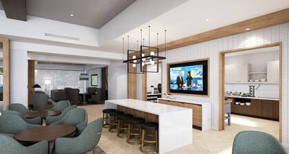 Staybridge Suites Montréal Airport - St-Laurent By IHG