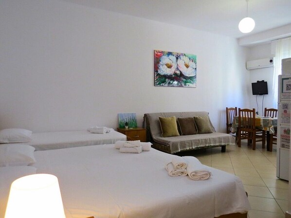 1 Schlafzimmer, Bügeleisen/Bügelbrett, Reisekinderbett, WLAN