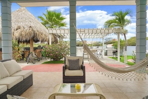Terrace/patio - Homey Vacation Retreat  (Noord)