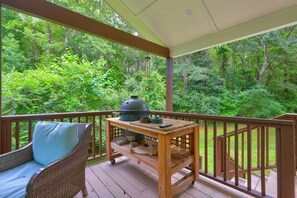 Property grounds - Hike & Swim: Hideaway < 10 Mi to Pine Mountain (Shiloh)