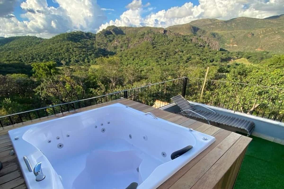 Chalet Deluxe | Bañera de hidromasaje privada