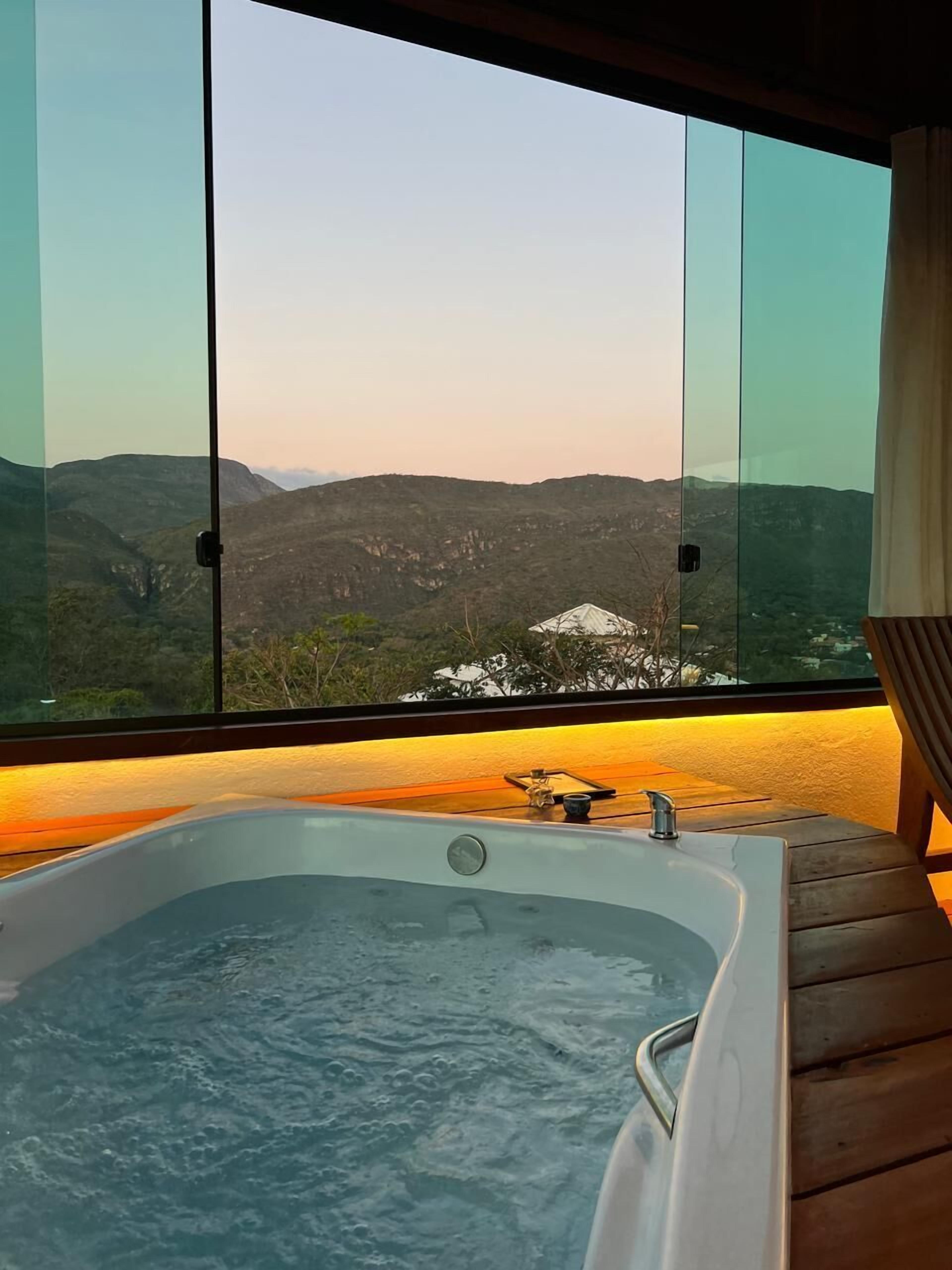 Bañera de hidromasaje privada