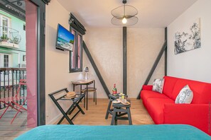 Appartement Panoramique, salle de bains attenante (Tokyo) | Bar lounge