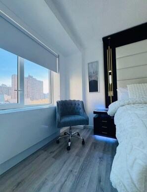 4 bedrooms, WiFi, bed sheets