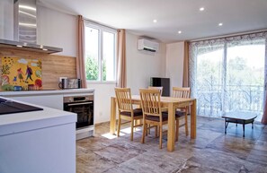 126-cm flat-screen TV with satellite channels, TV - Les Mûriers (Calvi)