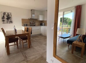 126-cm flat-screen TV with satellite channels, TV - Les Mûriers (Calvi)