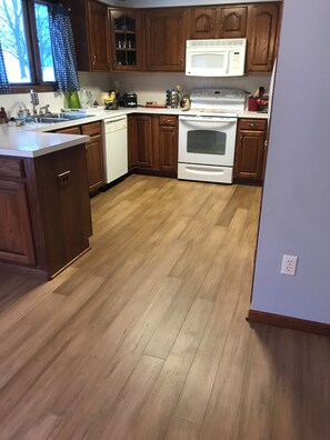 Microwave, oven, stovetop, dishwasher