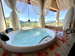 Deluxe Chalet, Lanai, Mountain View