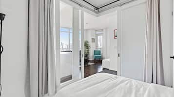 Apartment, Balcony, City View