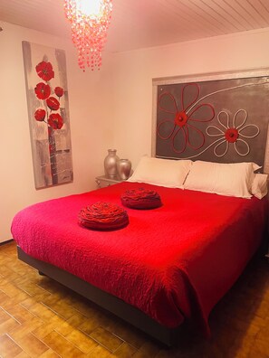 1 chambre, fer et planche Ă repasser, draps fournis