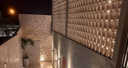 Exclusive private suite in the center