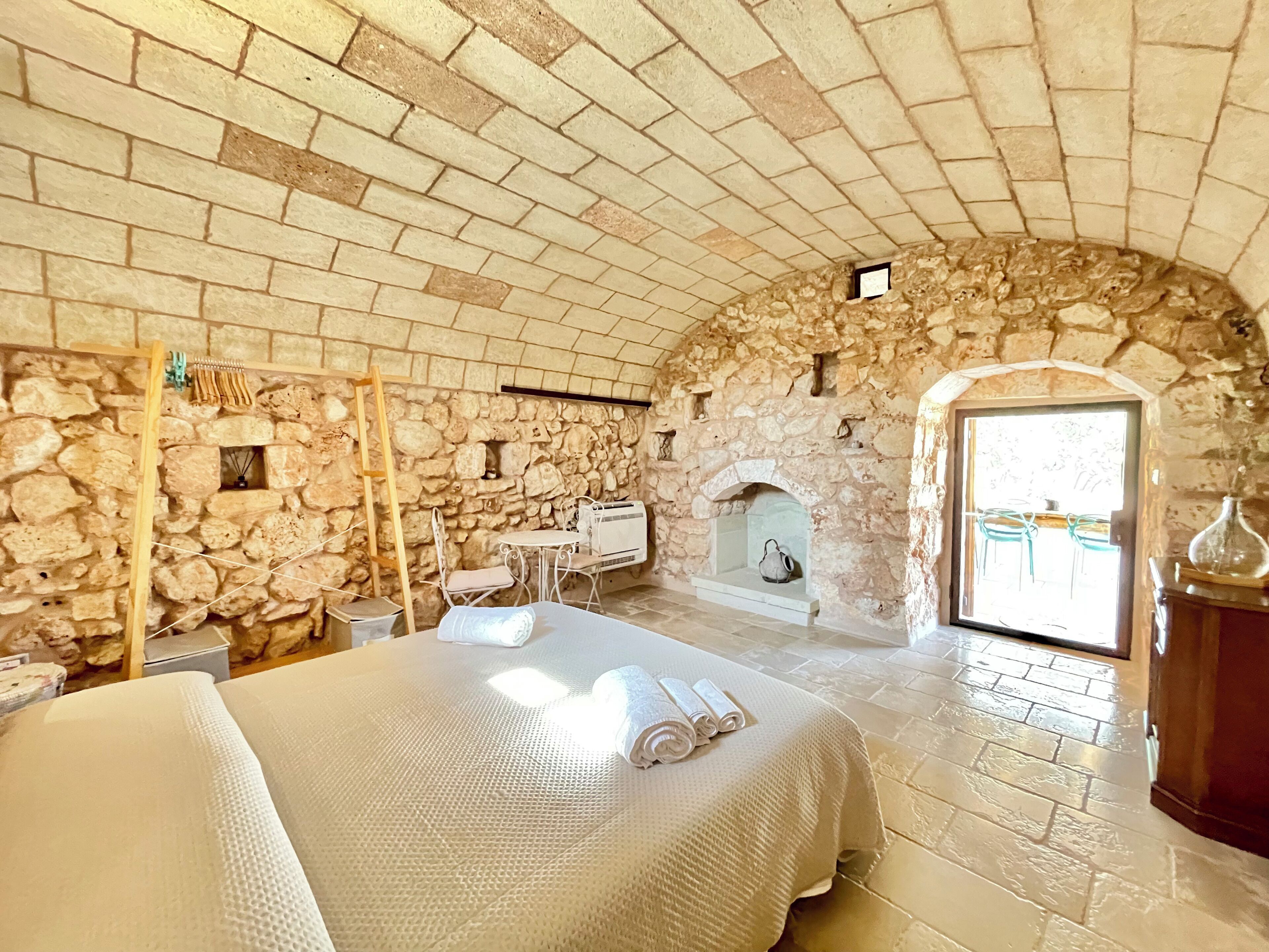 1 chambre, fer et planche à repasser, lit parapluie, Wi-Fi gratuit