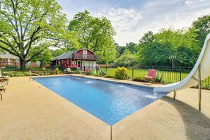 Pool - Scenic East Alabama Retreat on 2 Acres (Lineville)