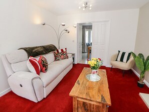 Cottage | Living area
