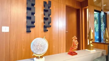 Premium Apartment, City View | Living area | Smart TV