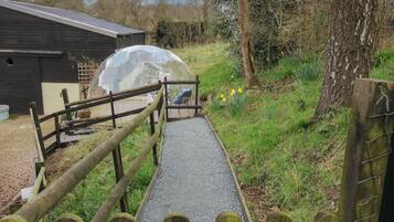 Cottage | Property grounds