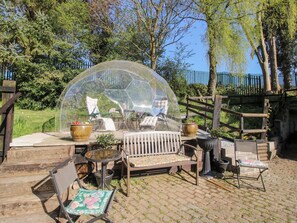 Cottage | Terrace/patio - The Millers Roost at Dudgeley Mill (Church Stretton)
