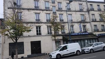 Facciata della struttura