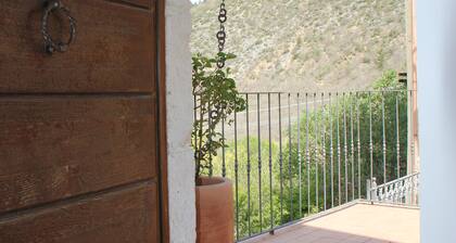 "Il Pagliarello" Your scenic retreat in the heart of Abruzzo.