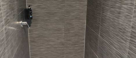 Classic Apartment | Bathroom
