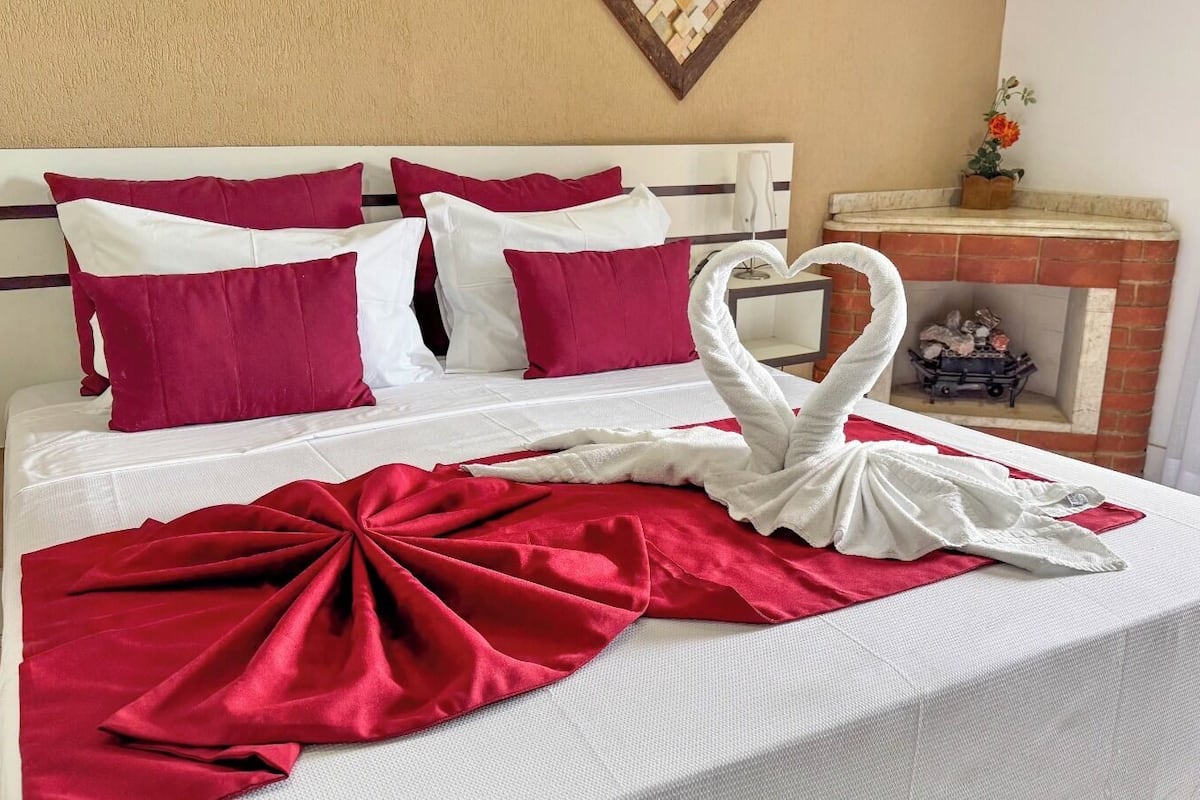 Phòng Cao cấp | Minibar, truy cập Internet không dây miễn phí, bộ trải giường