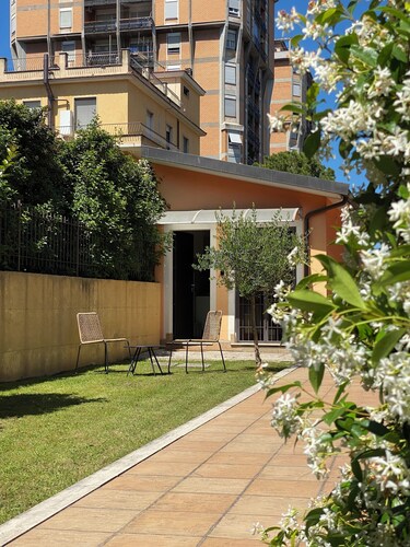 Two-room apartment with private garden 4 km from Marmore Falls.