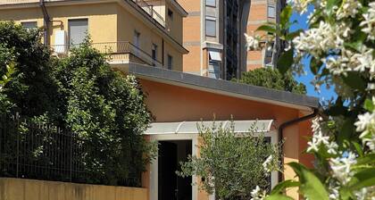 Two-room apartment with private garden 4 km from Marmore Falls.